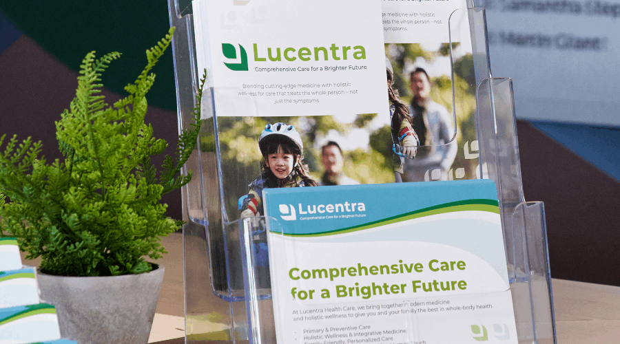 Leave behind material sitting in organizers on a desktop